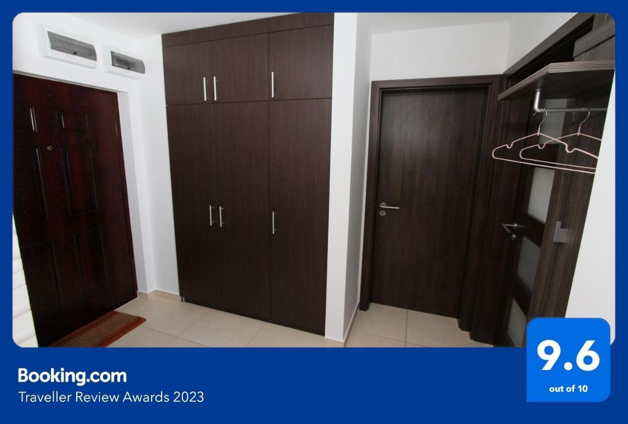 Blonde River Apartman Sőtér Szegedin Exterior foto